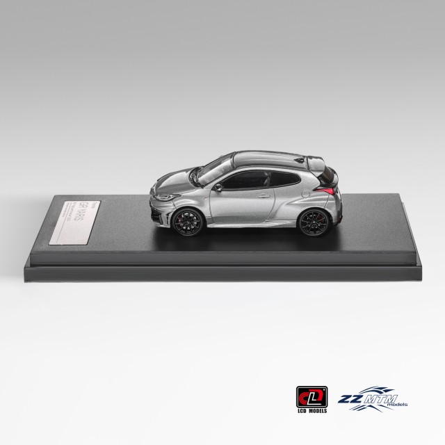ZZ64001D01_GY_004